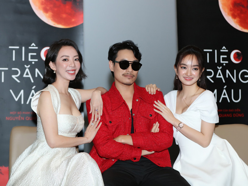 Cách đây ít năm, Thu Trang sang Hàn Quốc để trùng tu nhan sắc.