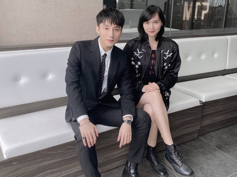 Hải Tú là diễn viên độc quyền trong công ty của Sơn Tùng M-TP. Cách đây không lâu, cả hai đóng cặp trong MV “Chúng ta của hiện tại”.