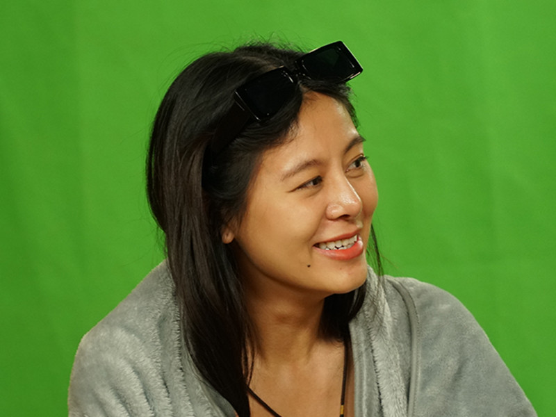 Để an ủi Đàm Vĩnh Hưng, Nam Thư chia sẻ rằng bản thân cũng có tình cảm với nam ca sĩ. Ngoài ra, “kiều nữ làng hài” quyết tâm hỏi cưới bằng được “ông hoàng nhạc Việt” khiến Mr Đàm “cạn lời”.