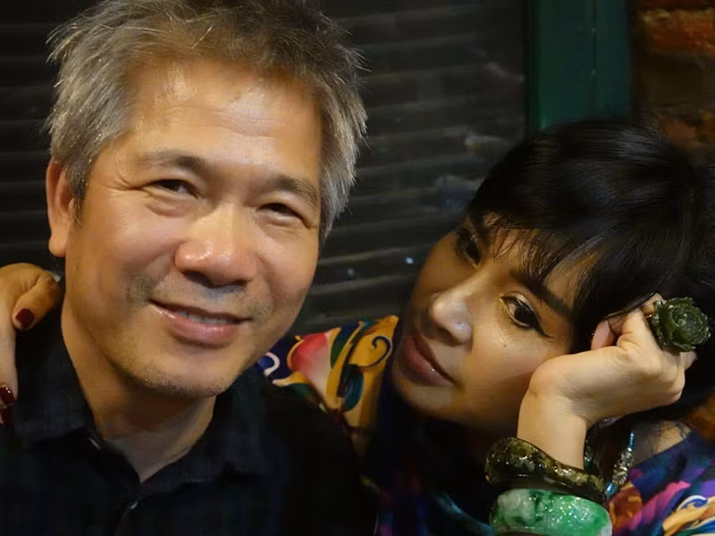 Mới đây, Thanh Lam được bạn trai cầu hôn. Về kế hoạch làm đám cưới, nữ ca sĩ bỏ ngỏ. Nữ ca sĩ chia sẻ, ở tuổi này, cô quan niệm không nhất thiết phải tổ chức đám cưới, chỉ cần đính ước và cho nhau một lời hứa trọn đời là đủ.