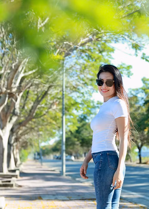 Văn Phượng chia sẻ về mối quan hệ với Hà Trí Quang: “Cả 2 chúng tôi là bạn bè quen biết nhau lâu rồi và xác định chỉ dừng ở mối quan hệ thân thiết, không muốn đi quá giới hạn này”.