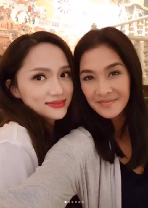 Theo người quản lý cũ, nữ ca sĩ chuyển giới cướp mối quan hệ với siêu mẫu Thái Lan Lukkade.