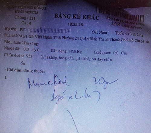 TP HCM: Bi hai tre gay tay duoc bac si chua trat khop, bong gan