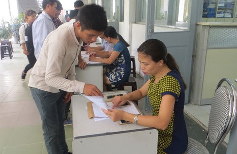 Thí sinh đăng ký xét tuyển đại học năm 2016.