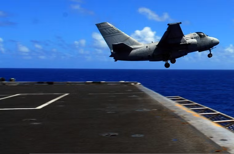 Lockheed S-3 Viking bay thử lần đầu ngày 21/1/1972, dây chuyền sản xuất hàng loạt chạy từ năm 1974 đến 1978 với tổng số 188 chiếc chủ yếu phục vụ trên các tàu sân bay của Hải quân Mỹ và một phần nhỏ ở NASA. Đơn giá một chiếc là 27 triệu USD thời năm 1974.