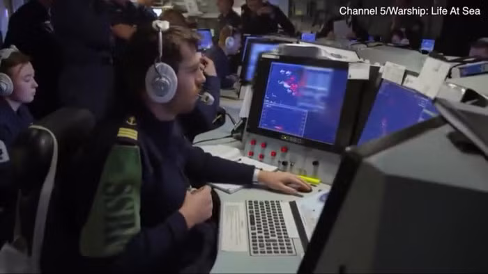 Nhưng trong một cuộc đua đường dài và nhiều tốn kém như vậy, thất thế rõ ràng đang thuộc về Nga khi Moskva phải đối đầu cả một liên minh quân sự có tiềm lực kinh tế - quân sự cực kỳ hùng hậu.