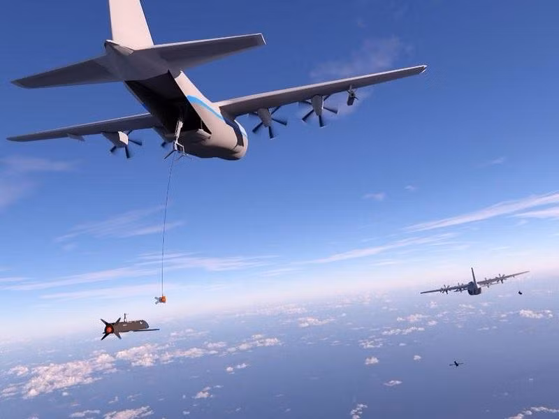 Cần nhắc lại, vào tháng 11/2019, Mỹ đã tiến hành những cuộc thử nghiệm phương tiện bay không người lái đa năng X-61A do hãng Dynetics chế tạo, UAV này được đặt tên là Gremlin để vinh danh nhân vật trong một bộ phim nổi tiếng.