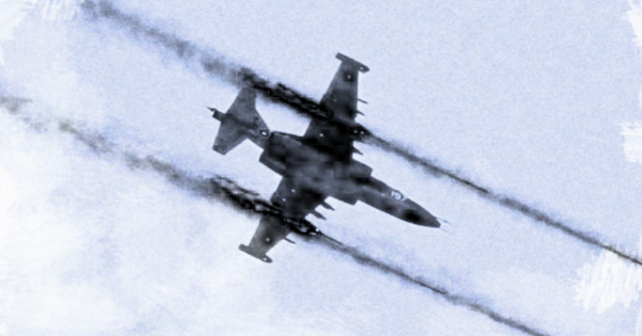 Theo tờ PolitRussia, dẫn nhận định từ phía truyền thông Trung Quốc cho biết, các máy bay chiến đấu Su-25 của Nga đã tạo ra rắc rối nghiêm trọng cho F-22 của Không quân Mỹ, hành động của các phi công Su-25 được cho là rất hung hăng.