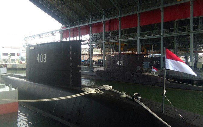 Hạm đội tàu ngầm thuộc Hải quân Indonesia dự kiến sẽ vận hành ít nhất 8 tàu ngầm vào năm 2024. Các tàu ngầm trong hạm đội đều được đặt tên theo vũ khí trong thần thoại Wayang của người Java.