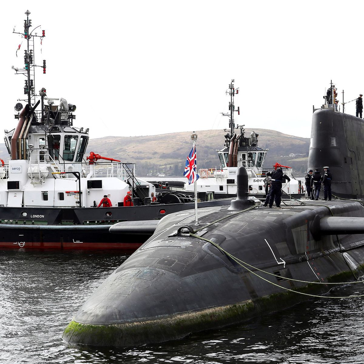 2 lớp tàu này tương tự nhau về kích thước và khả năng tổng thể. Nhưng với lớp tàu Astute của Anh sẽ có một vài ưu điểm thu hút hơn. Ví dụ, không giống như Virginia, khi chiếc cuối cùng trong lớp tàu ngầm Astute của Hải quân Hoàng gia Anh sẽ hoàn thiện và hạ thủy trong vài năm tới.