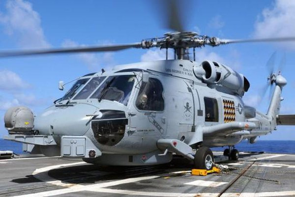 Hiện tại, Australia đã có tới 24 máy bay trực thăng Seahawk và 10 chiếc Growler của Mỹ.