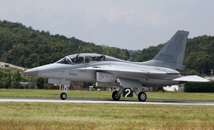 Với chương trình chiến đấu cơ T-50 này, Hàn Quốc cũng đã chính thức góp mặt với tư cách là quốc gia thứ 12 có thể tự sản xuất máy bay phản lực chiến đấu trên thế giới.