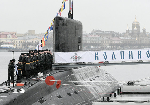 Bộ Quốc phòng Nga cho biết: "Tư lệnh Hải quân Nga, Đô đốc Nikolay Yevmenov đã phê duyệt ngày đưa vào hoạt động của tàu ngầm diesel-điện Magadan thuộc Dự án 636.3 (hay còn gọi là tàu ngầm Kilo). Lễ thượng cờ và đưa vào hoạt động sẽ diễn ra vào ngày 12/10".