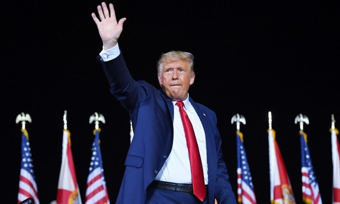 Vào năm ngoái, Tel Aviv đã xúc tiến việc bình thường hoá quan hệ với một số quốc gia Ả Rập. Bao gồm trong đó có UAE, Bahrain và Morocco, thông qua các thoả thuận đạt được nhờ sự tham gia ở vị trí trung gian của Cựu Tổng thống Mỹ, ông Donald Trump.