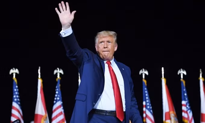 Vào năm ngoái, Tel Aviv đã xúc tiến việc bình thường hoá quan hệ với một số quốc gia Ả Rập. Bao gồm trong đó có UAE, Bahrain và Morocco, thông qua các thoả thuận đạt được nhờ sự tham gia ở vị trí trung gian của Cựu Tổng thống Mỹ, ông Donald Trump.