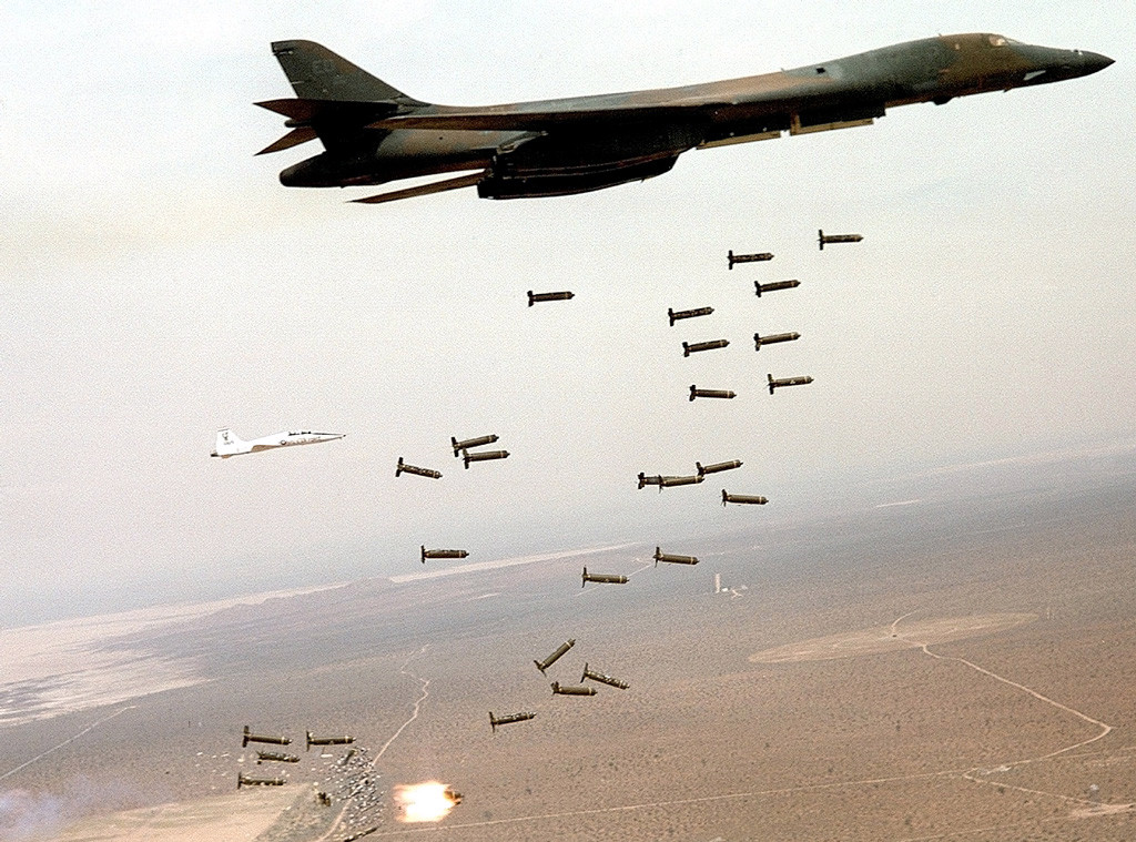 Theo đó, oanh tạc cơ này có thể được trang bị vũ trang tương đối khủng, có thể bao gồm 24 tên lửa chống hạm tầm xa (LRASM) – loại tên lửa mang khả năng tàng hình, được thiết kế để phóng với phạm vi là 480km.