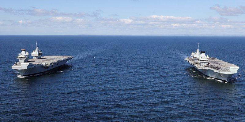 Vị trí thực hiện tiến hành động thái này của Anh được diễn ra với đồng thời 2 tàu sân bay mới nhưng ở vị trí khác nhau, với HMS Prince of Wales tại lãnh hải của Anh, và HMS Queen Elizabeth là tại Thái Bình Dương – cách nhau tới 7.000 dặm, và là 2 phía đối lập.