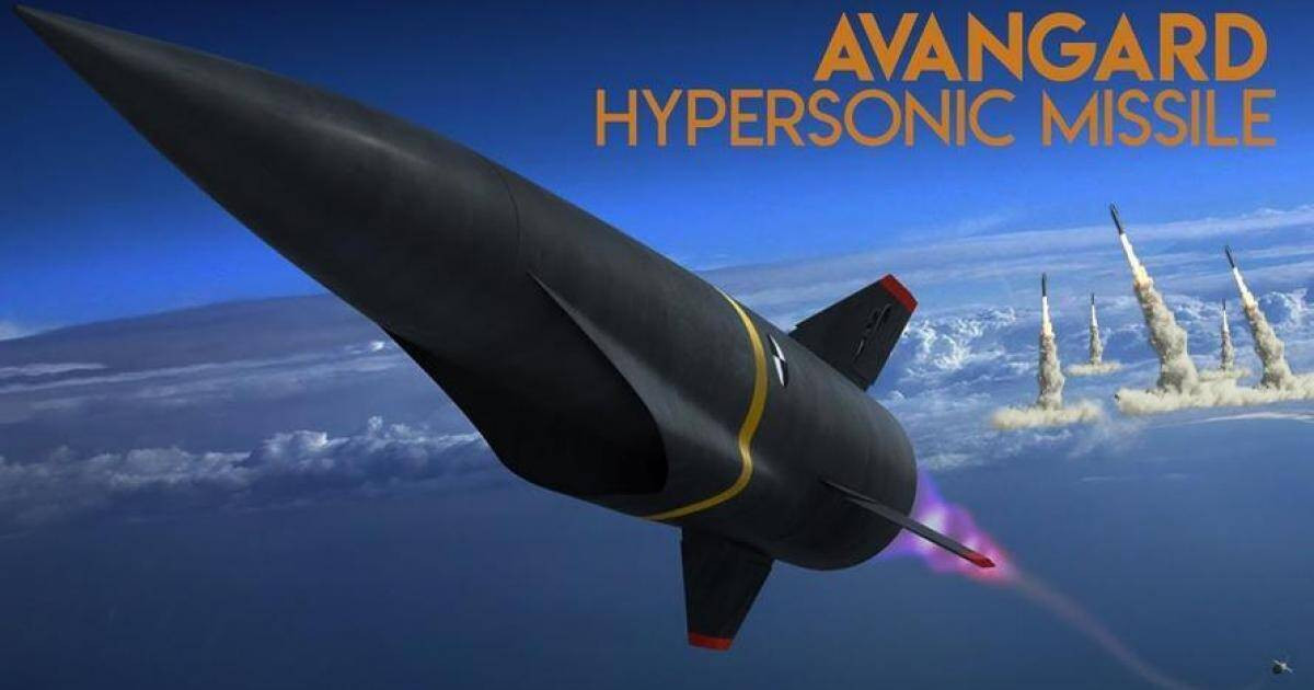 Còn Nga, từ cuối năm 2019, Nga đã đưa tên lửa siêu thanh có khả năng mang đầu đạn hạt nhân Avangard vào sử dụng. Avangard có thể đạt tốc độ tới Mach 27, có khả năng đổi hướng và tầm cao.