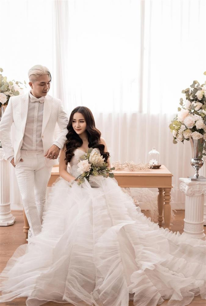 Vo Khanh Don “hu hon” khi bi tinh cu cua chong “rinh“