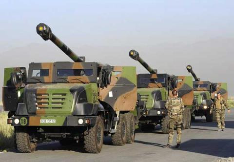 Vậy là tính cả Cộng Hoà Séc, đã có 8 quốc gia sở hữu và khai thác hệ thống lựu pháo tự hành CAESAR. Nguồn ảnh: Military-Today.