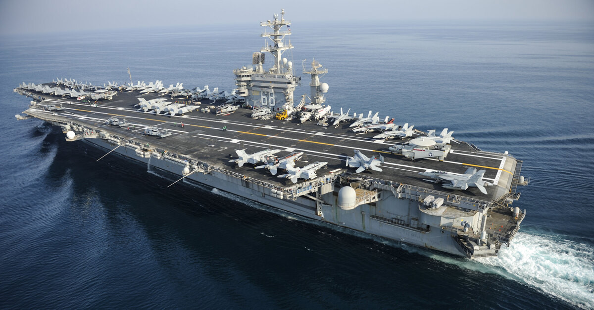 Vì vốn dĩ, các tàu sân bay luôn sở hữu một kích thước “không lồ” và hiện hữu trên mặt nước một cách rõ rệt, chúng ta luôn xác định được vị trí của chúng dù chưa dùng đến vệ tinh. Nguồn ảnh: mhealth.ru.