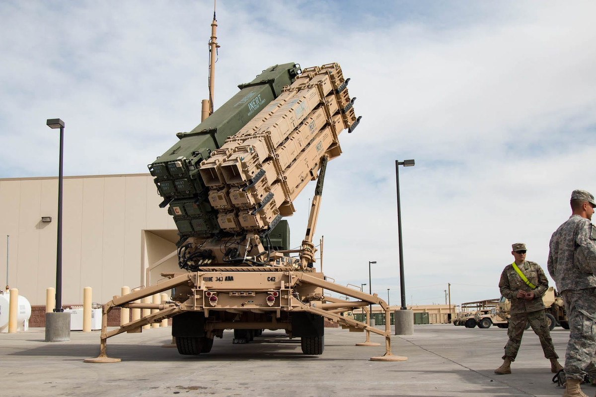 Còn ở lần này, các quan chức Ukraine hiện đang yêu cầu Mỹ gửi cho mình các hệ thống phòng không tối tân của Mỹ, ví dụ như tổ hợp SAM Patriot. Nguồn ảnh: keywordbasket.com.