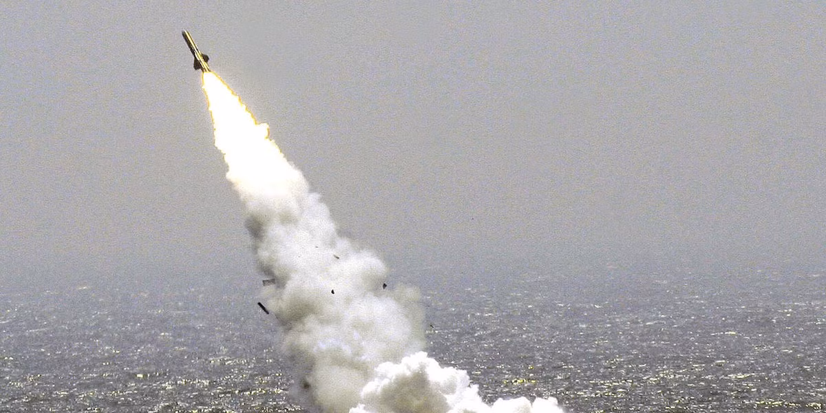 Ngoài ra, đối với sự phát triển vượt bậc, Trung Quốc thậm chí không cần cho các tàu ngầm hạt nhân của mình ra khơi mà đã chạm đến Mỹ.