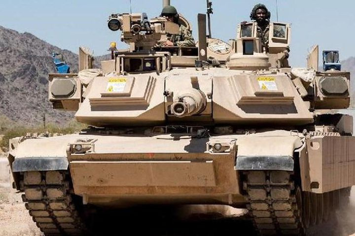 Quả thực, Abrams là một “siêu tăng” của Mỹ, nhưng riêng có Thuỷ quân lực chiến Mỹ lại đã đóng cửa và không chào đón mẫu xe tăng này, do nó quá cồng kềnh và không thích hợp với lối tác chiến của lực lượng này.