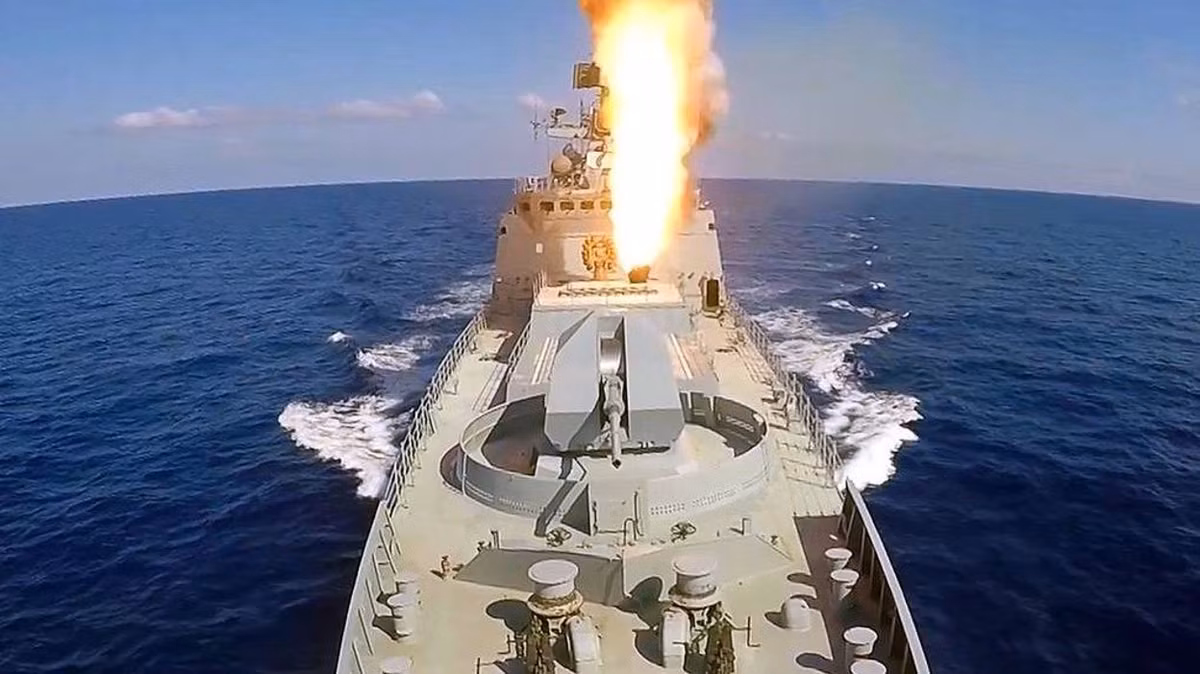 Loại tên lửa này được thiết kế để có thể sử dụng rộng rãi, đa dạng các nền tảng quân dụng của Nga. Có thể trang bị tên lửa này trên các loại chiến hạm, tiêm kích hay tàu ngầm hạt nhân như Perm.