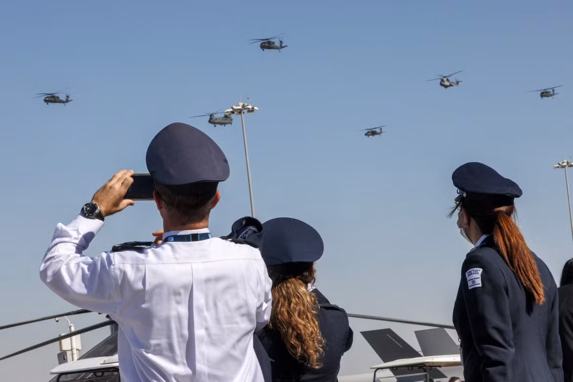 Theo kế hoạch, Triển lãm Hàng không Quốc tế Dubai Airshow 2021 đã kết thúc vào hôm 18/11 vừa qua. Nguồn ảnh: Pinterest.