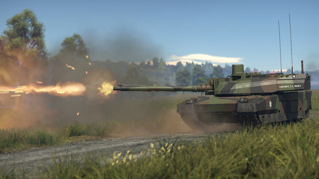 Hoả lực của xe tăng tấn công Leclerc được đảm bảo khi được trang bị nòng pháo 120mm dòng GIAT CN120-26/52 với tổng số 40 viên đạn cho lượt bắn tương ứng. Với 1 viên trong nòng, 22 viên trong tháp pháo và 18 viên bổ sung trong thân.