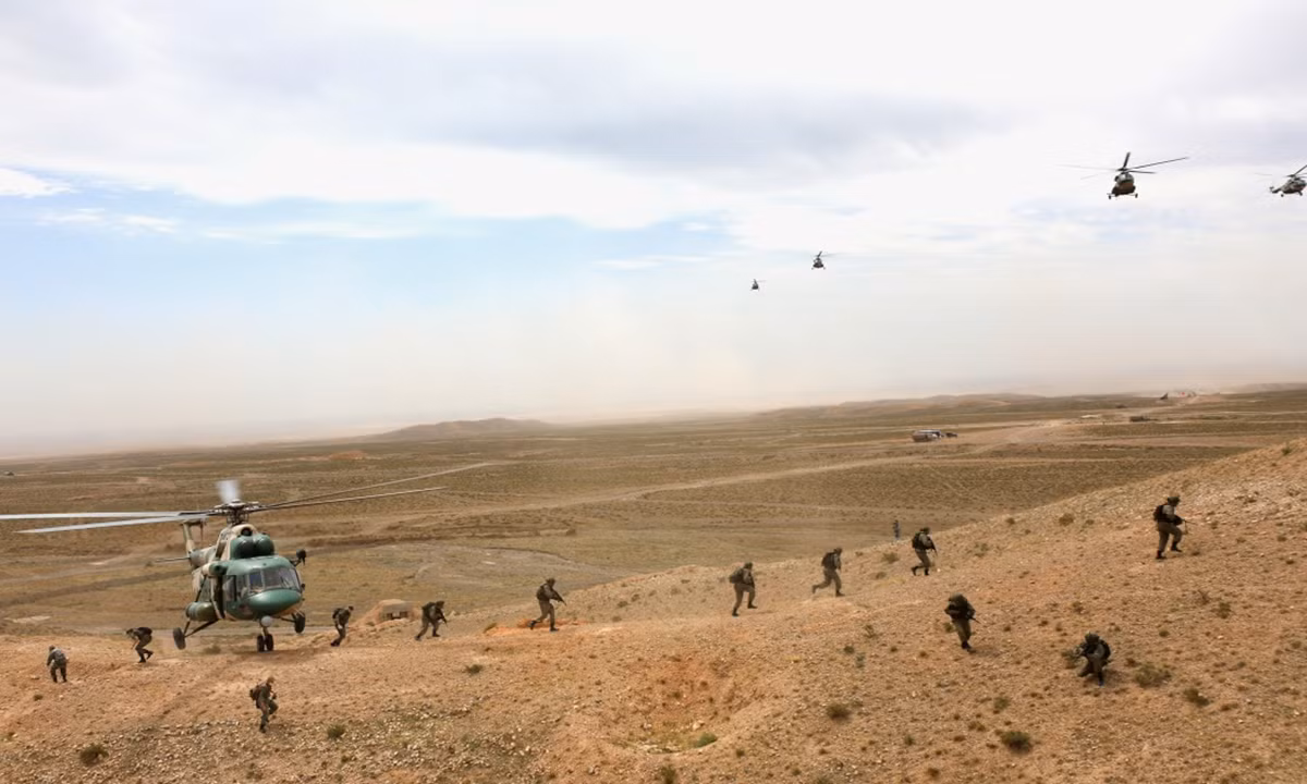 "CSTO cũng sẽ tổ chức các cuộc tập trận đặc biệt Echelon 2021 với các lực lượng hỗ trợ hậu cần của mình trên lãnh thổ Tajikistan ở khu vực Trung Á để thực hành các nhiệm vụ cung cấp binh lính trong việc chuẩn bị và thực hiện một chiến dịch chung và diễn tập đặc biệt Poisk (Tìm kiếm) với trinh sát của họ" - Thượng tướng cho biết.