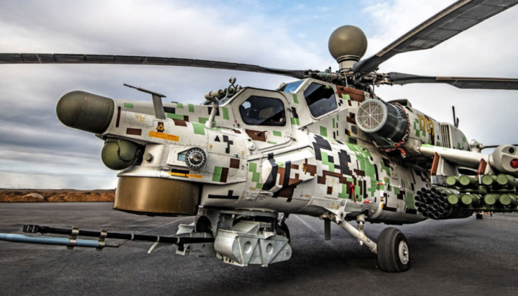 Khả năng bay ổn định, khả năng điều khiển và hoạt động linh hoạt là rất dễ dàng, ít nhất là trong khoảng tốc độ đạt 250km/h như màn biểu diễn từ phi công của nó, cho thấy Mi-28NE là một “thợ săn” đích thực, với khả năng cơ động có thể nói là hoàn hảo.