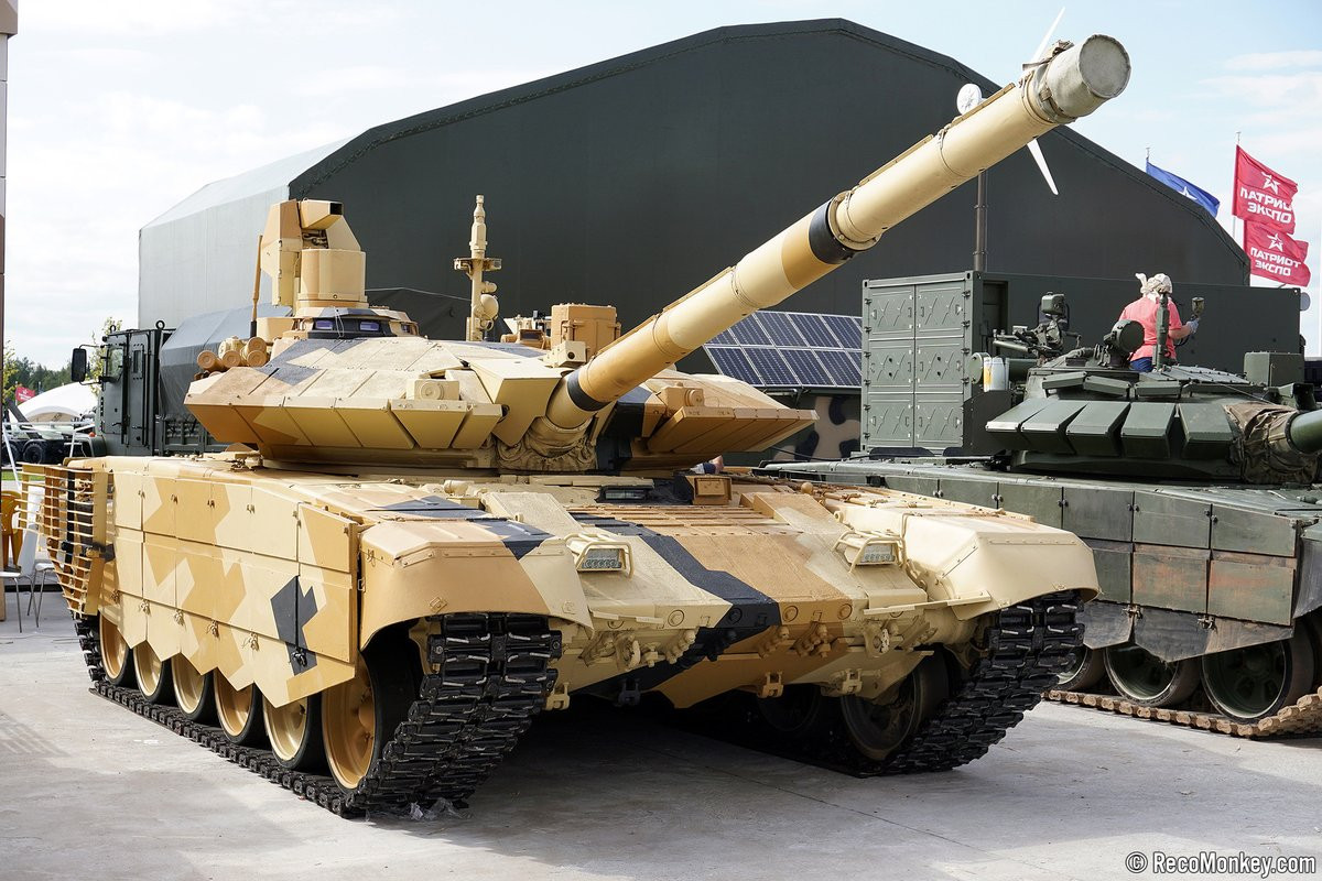 Theo tin tức được nhà sản xuất quốc phòng Uralvagonzavod (một phần của tập đoàn công nghệ nhà nước Rostec) của Nga cho biết, sẽ tiến hành giới thiệu xe tăng chiến đấu chủ lực (MBT) T-90MS tiên tiến của mình tại Cairo.