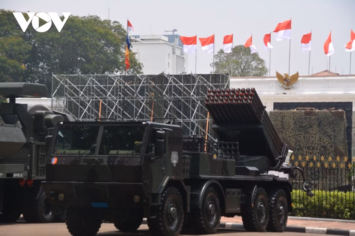 Xe hệ thống tên lửa. Ảnh: vov.vn