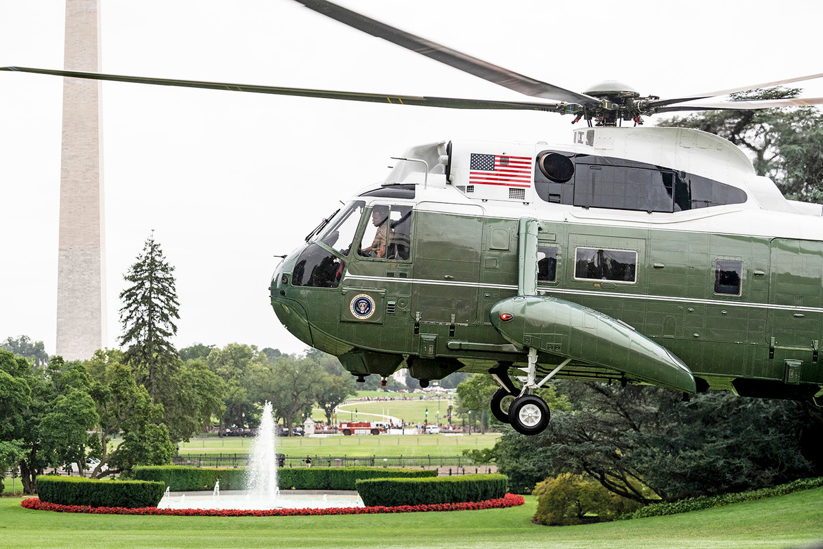 Nhưng đến nay, thực sự có thể nói là khá “thất vọng” về các VH-92 này, trì hoãn đã rất lâu và dường như sẽ còn lâu hơn nữa, cho tới khi nó được đưa vào hoạt động một cách chính thức, đặc biệt là với vai trò một chiếc trực thăng Tổng thống.