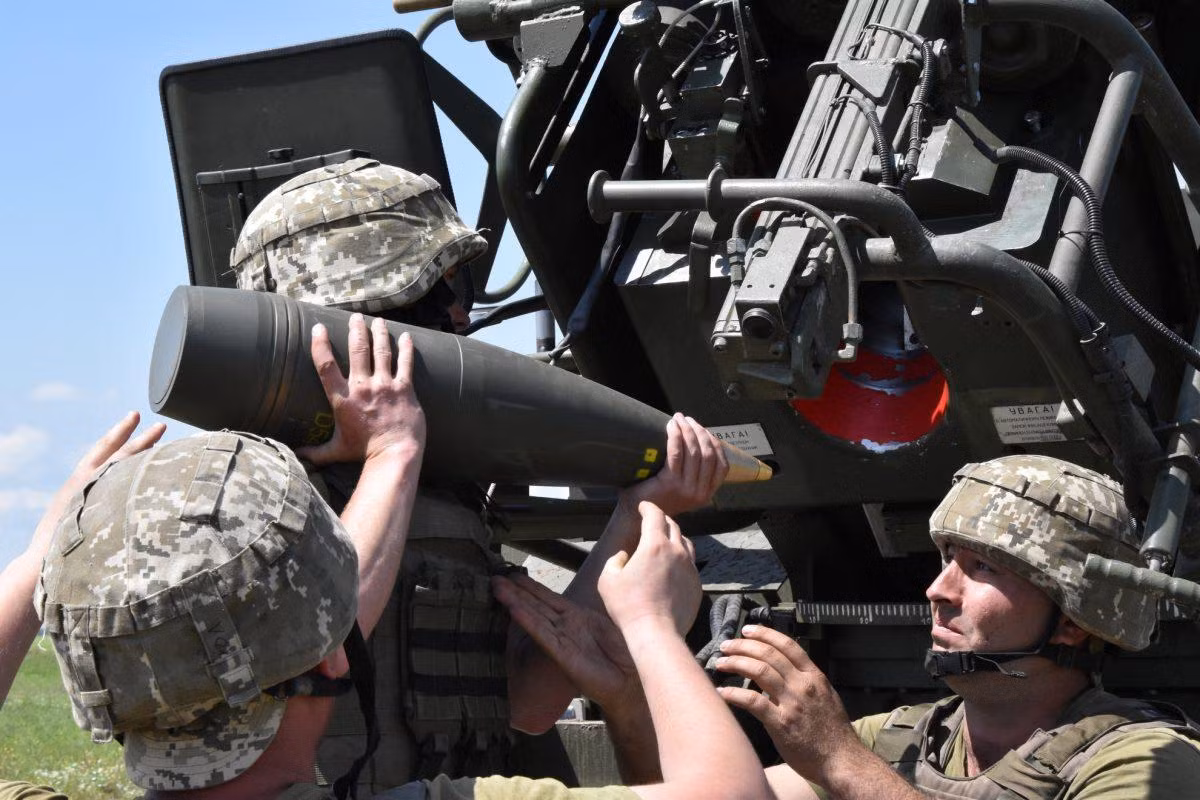 Bất chấp điều đó, đại diện Bộ Quốc phòng Ukraine vẫn kỳ vọng vũ khí này sẽ giúp họ chiếm lợi thế trước phe ly khai miền Đông, thậm chí chế áp cả Quân đội Nga trong trường hợp xảy ra chiến sự tại Donbass.