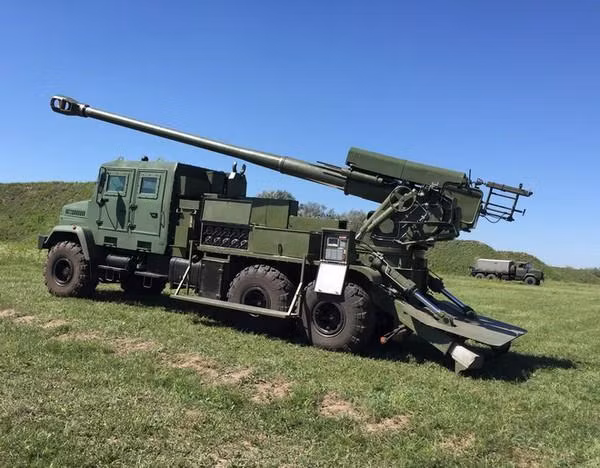 Ngoài phục vụ nhu cầu trong nước, pháo tự hành Bogdana còn được Ukraine hướng đến các thị trường nước ngoài, nó đã nhận được sự quan tâm từ không ít đối tác muốn thay đổi cỡ nòng pháo từ 152 mm sang 155 mm. 