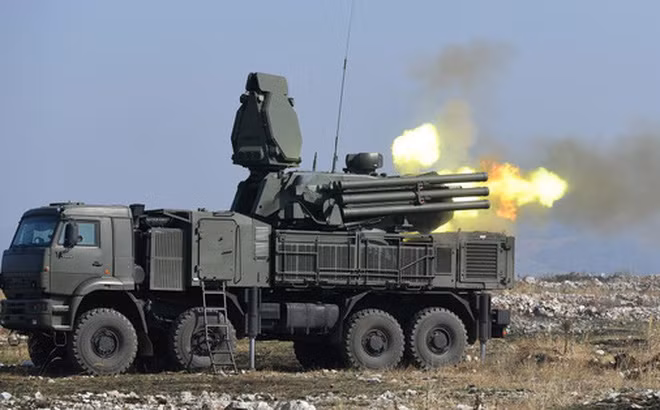 Trước đó, ít nhất 23 hệ thống phòng không Pantsir đã bị tiêu diệt bởi các Bayraktar TB2 và Anka-S của Thổ Nhĩ Kỳ ở Syria và Libya.