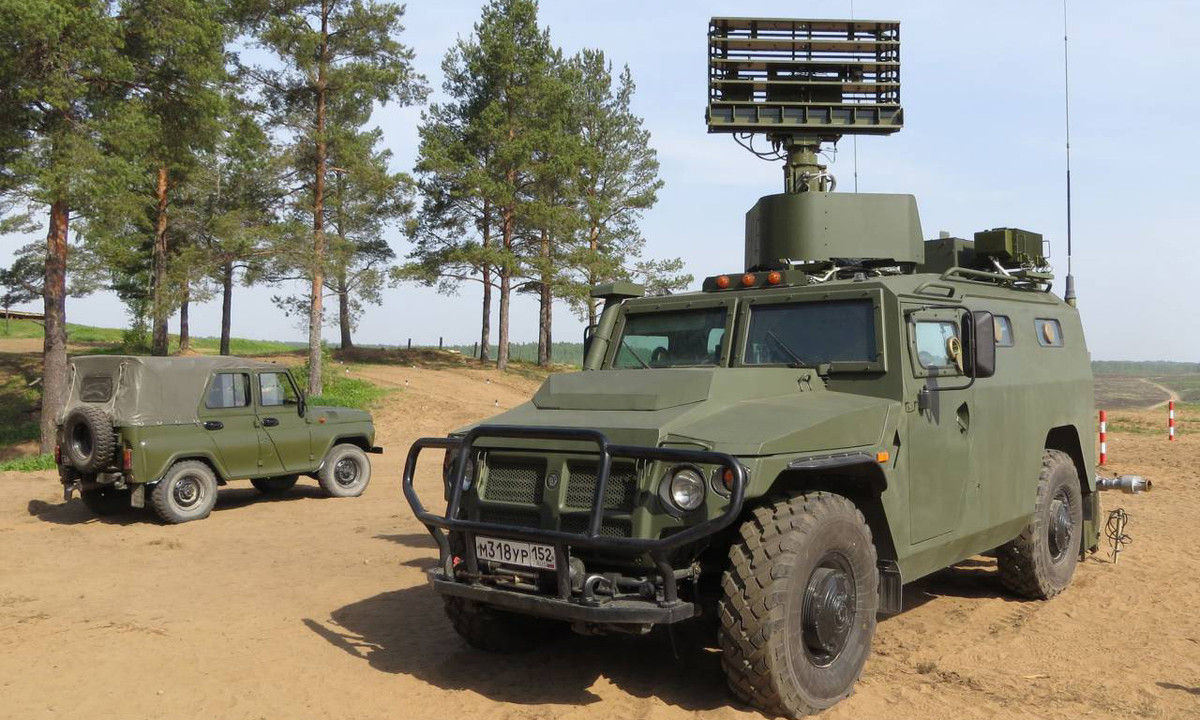 Chi tiết, hệ thống phòng không tầm cực ngắn tự hành Gibka-S được phát triển trên khung gầm bánh lốp của nền tảng xe bọc thép Tiger-M, mang lại khả năng di chuyển cơ động trên chiến trường với tốc độ tối đa lên tới 120km/h, hoạt động bền bỉ trong phạm vi 1.000km. Nguồn ảnh: tellerreport.com.