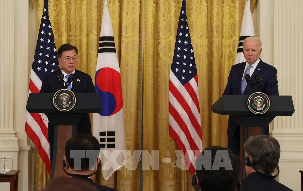 Hiện nay, các dữ liệu tới từ tên lửa mà Bình Nhưỡng phóng đi đang được cơ quan tình báo của Hàn Quốc kết hợp với Mỹ để phân tích thêm về mặt chi tiết, Nhật Bản chia sẻ. Nguồn ảnh: TTXVN.