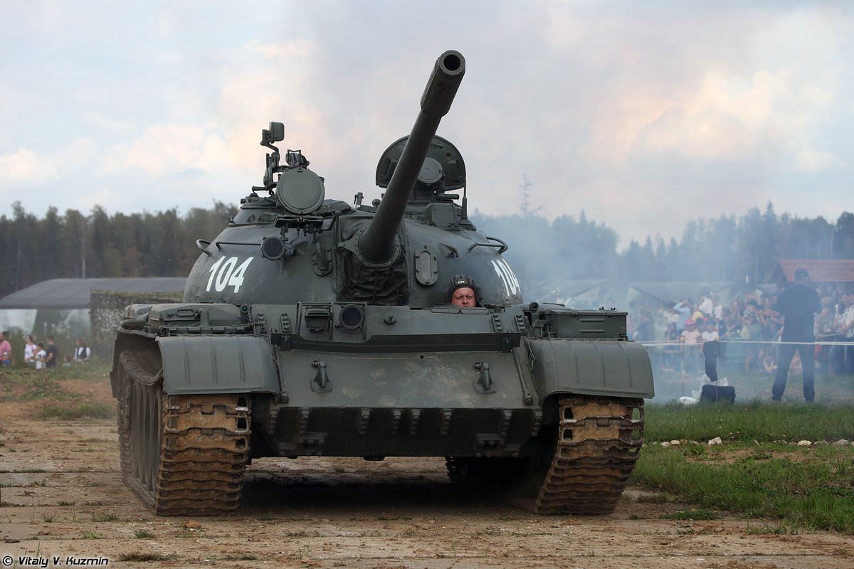 Có thể nói, so với thời điểm lúc bấy giờ, mẫu chiến xa chiến đấu T-54 này của Nga đã thực sự là một nền tảng thiết giáp chiến đấu tuyệt vời, cũng không thể phủ nhận sự “nổi tiếng” của nó, và không quá ngạc nhiên khi nó đã thực sự trở thành một “huyền thoại” lúc đó.