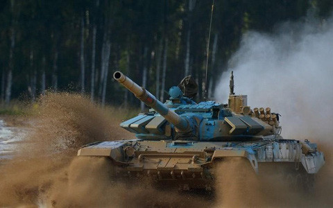 Các siêu tăng T-72B3M là phiên bản hiện đại hoá của xe tăng T-72B3 trước đây của Nga, với sự nâng cấp về động cơ và lớp vỏ giáp, linh hoạt hơn và cứng cáp hơn.