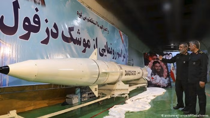 Vốn dĩ, chương trình tên lửa là một trong những yếu tố chính giúp Iran duy trì sức mạnh quân sự Iran, củng cố quyền lực, và răn đe các nước đối đầu trong khu vực.