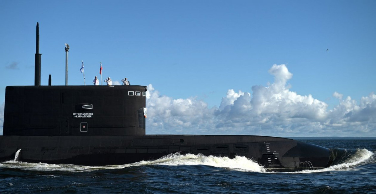 "Việc hiện đại hóa tàu tuần dương dưới nước lần này sẽ giúp nó có thể kéo dài thời gian phục vụ ít nhất 10 năm, và mở rộng tiềm năng chiến đấu của Hạm đội Thái Bình Dương", người đứng đầu Quốc phòng Nga cho biết.