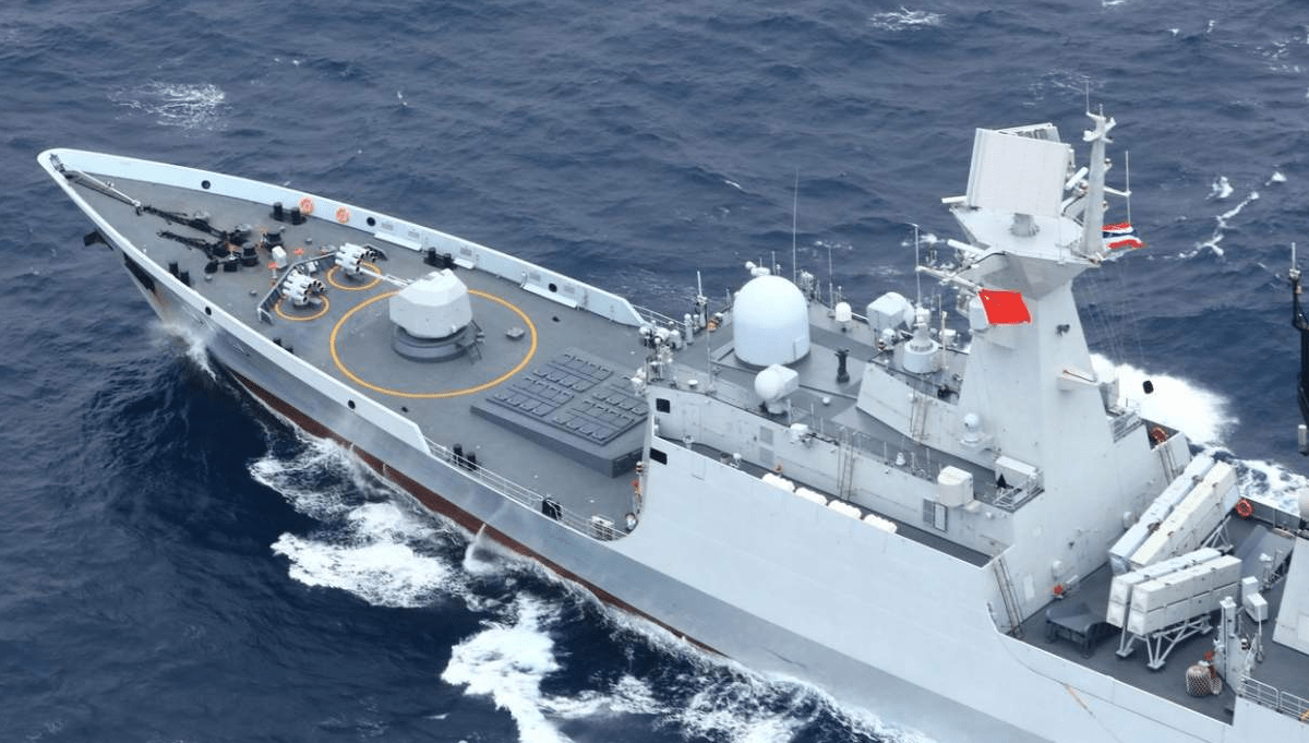 Và mặc dù mang lượng vũ khí với tải trọng lớn, USV JARI vẫn đảm bảo cho mình vận tốc lên tối đa là 42 hải lý/ giờ. Phạm vi chiến đấu lên tới 500 hải lý.