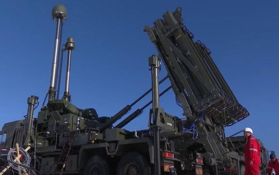 Về các thành phần chính của Sky Sabre, hệ thống tên lửa đối không này của Vương Quốc Anh có 3 thành phần chính, được phân bổ hợp lý trong không gian chiến đấu 15km. Nguồn ảnh: imag.one.