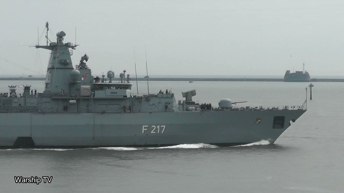 Theo Hải quân Đức, họ nhấn mạnh rằng tàu chiến này chưa từng tham gia bất cứ sự mệnh hàng hải quy mô lớn kể từ năm 2016, đối với khu vực biển Đông là đã 20 năm.
