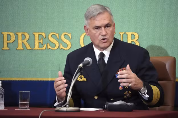 Phó Đô đốc Schonbach đã nhận định, với tình hình căng thẳng leo thang, vấn đề tranh chấp chủ quyền, và đặc biệt là sự thay đổi cán cân quân sự ở khu vực có thể vượt khỏi phạm vi châu Á.