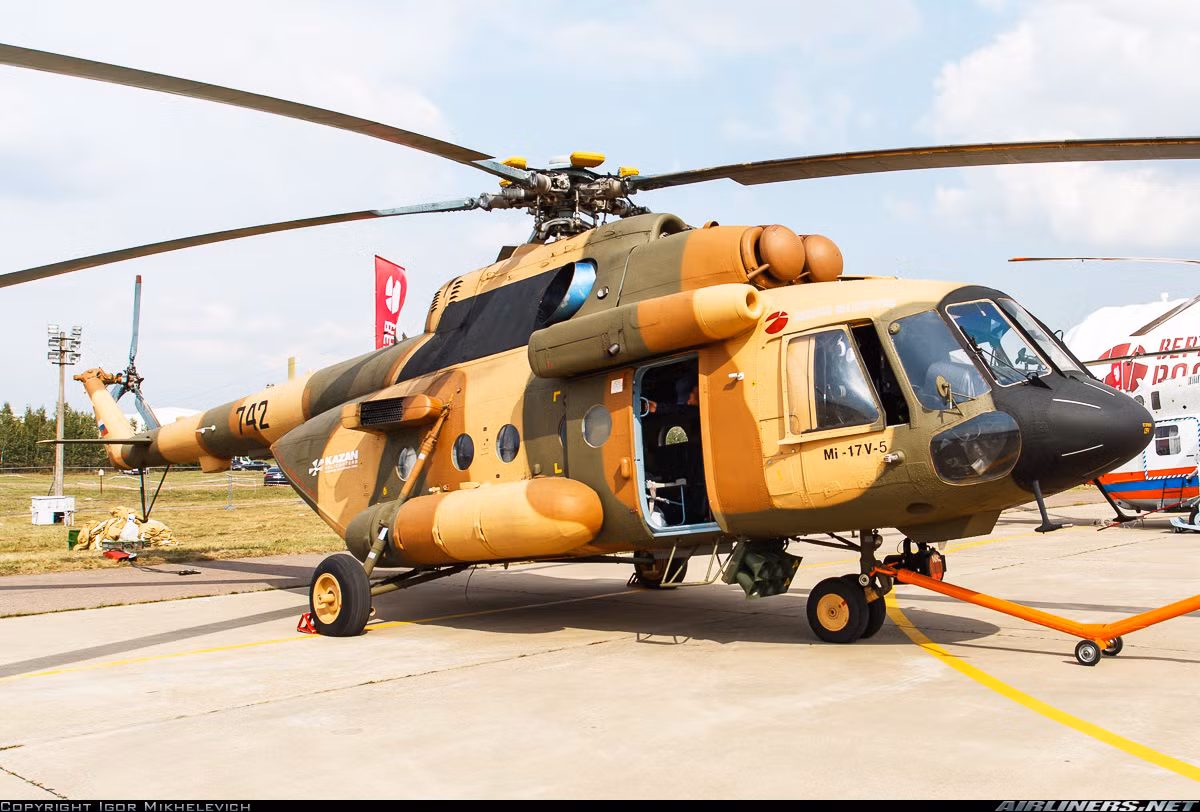Mi-17 là dòng trực thăng vận tải đa năng rất thành công của Nga, được phát triển trên cơ sở Mi-8. Ở Đông Nam Á, Mi-17 đã được xuất khẩu thành công tới Việt Nam, Lào, Campuchia, Thái Lan và tương lai gần có thể là Myanmar.
